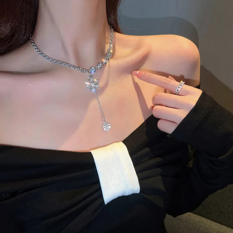 Snow Full Diamond Necklace