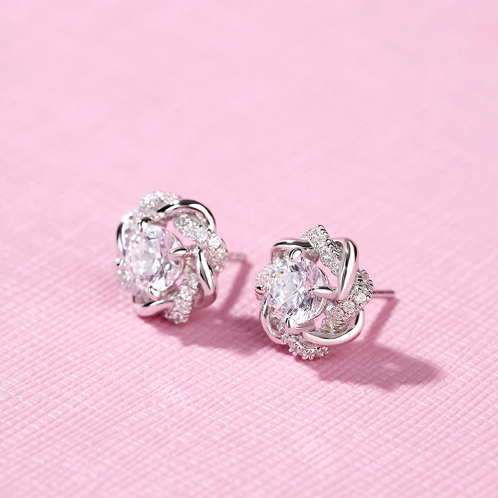 Trend Knot of Love 2 Carat 6.5mm Moissanite Stud Earrings