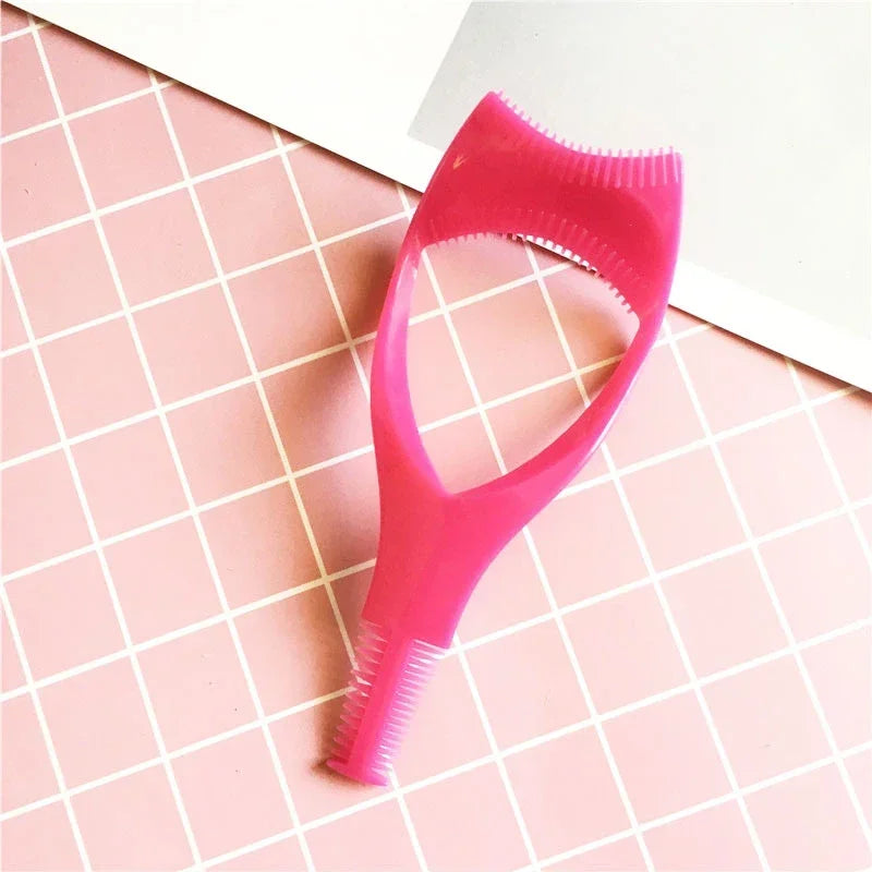 3-in-1 Eyelash Tool