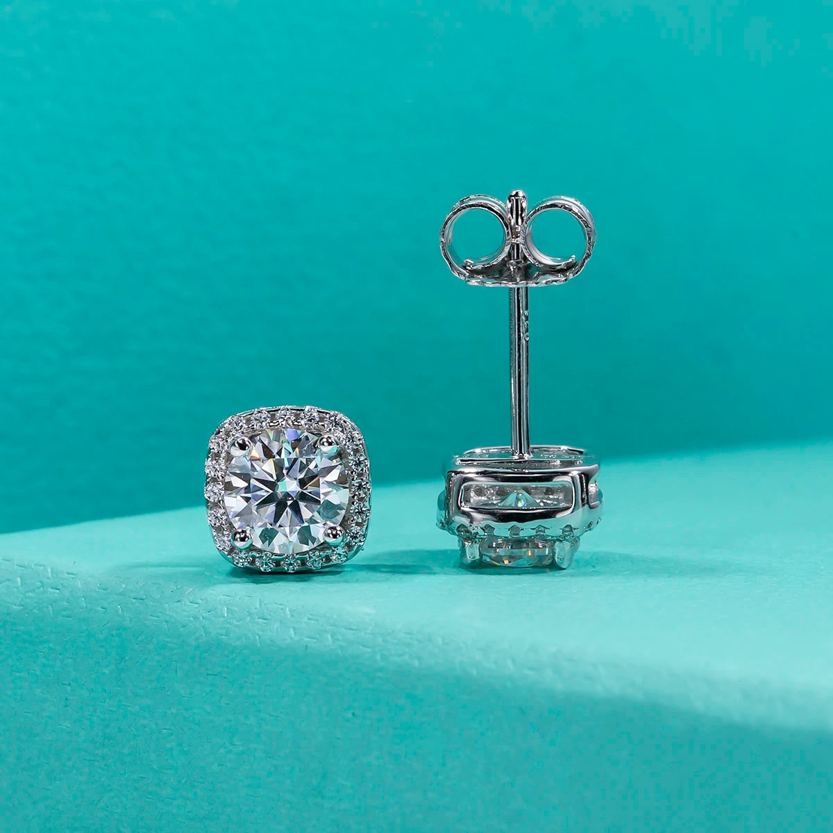 AnuJewel 5mm 1CTTW D Color Moissanite Diamond 925 Sterling Silver Stud Earrings
