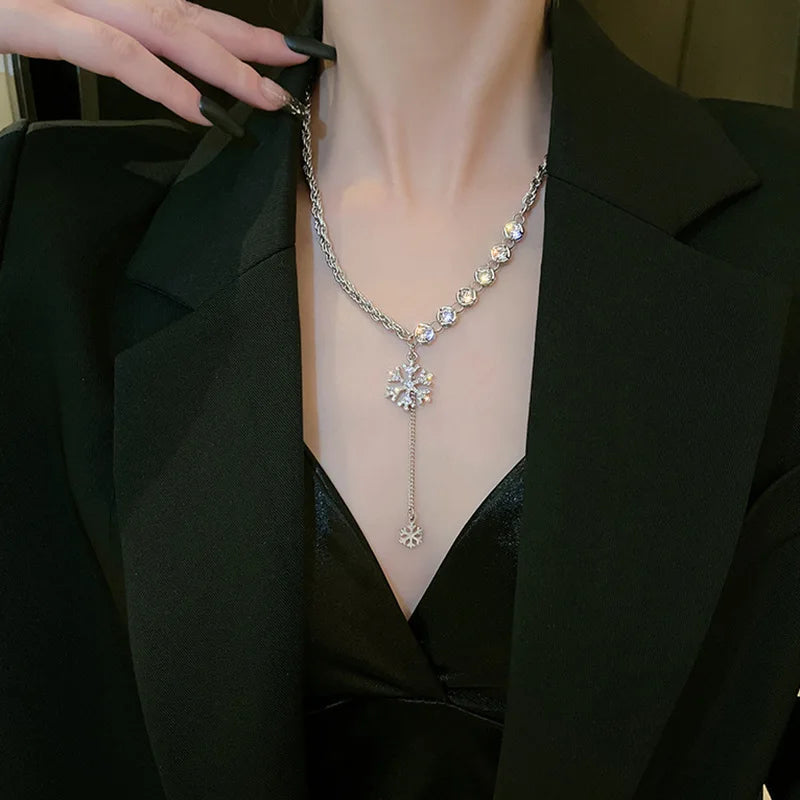 Snow Full Diamond Necklace