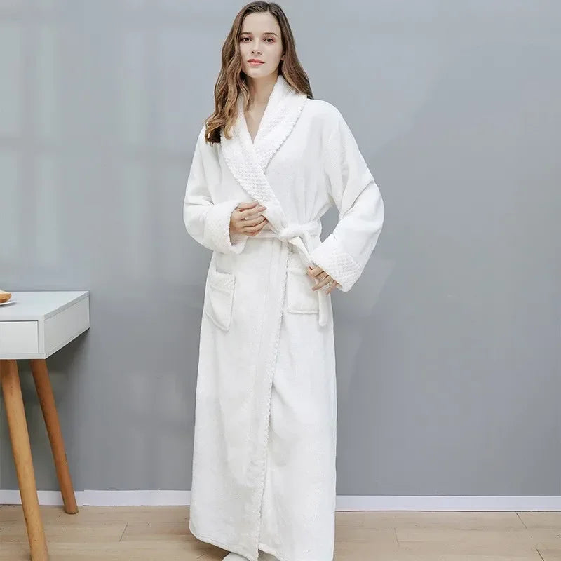 Warm Coral Velvet Bathrobe – Thick Autumn & Winter Couple Robe, Soft Pajamas for Men & Women, Cozy Shower Robe